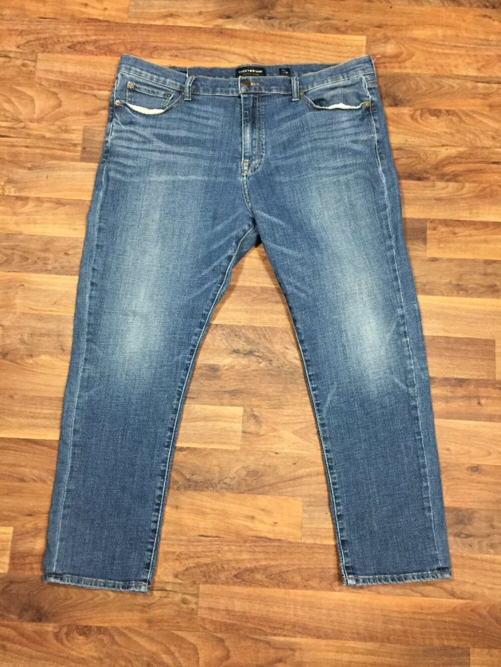 Lucky Brand Jeans Mens 40 X 30 Athletic Slim 410